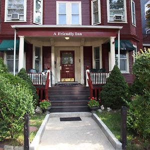 A Friendly Inn At Harvard